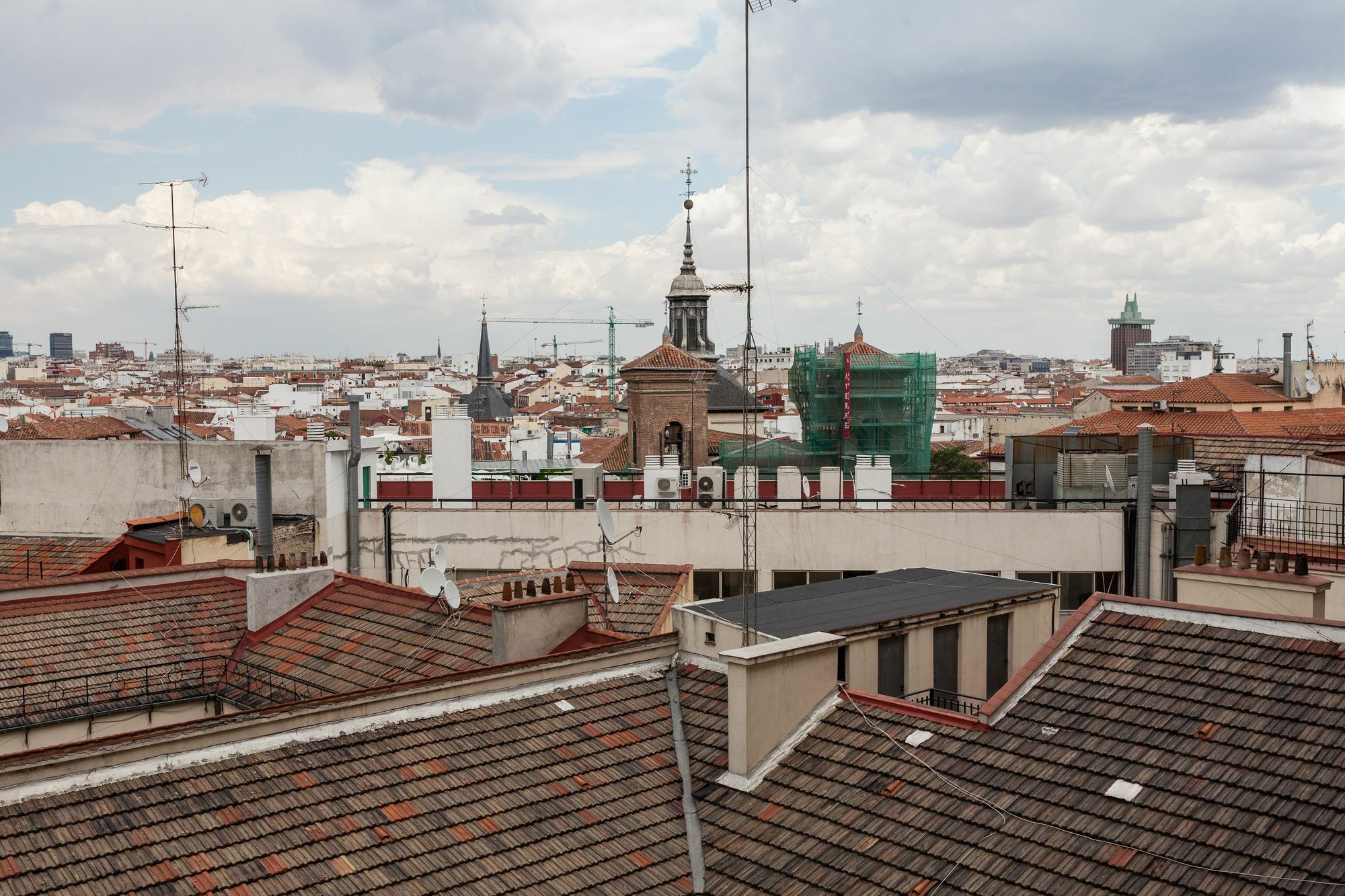 Hostal Gran Via 44 Madrid Exterior foto